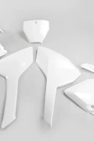 UFO Plast PLASTIC KIT, WHT/WHT Seizoensaanbieding