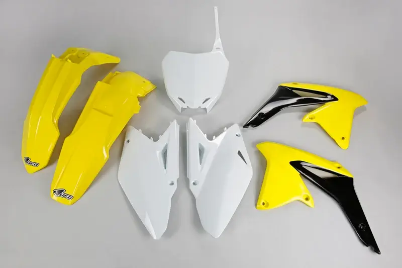 UFO Plast PLASTIC KIT, REP/REP Nieuw
