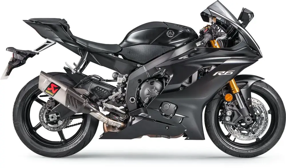 Akrapovic uitlaat Slip-On Yamaha YZF R6 2017-2021 Gereduceerde Prijs